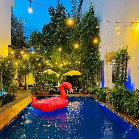 Hotel Birdcage Boutique Phnom Penh Exterior foto
