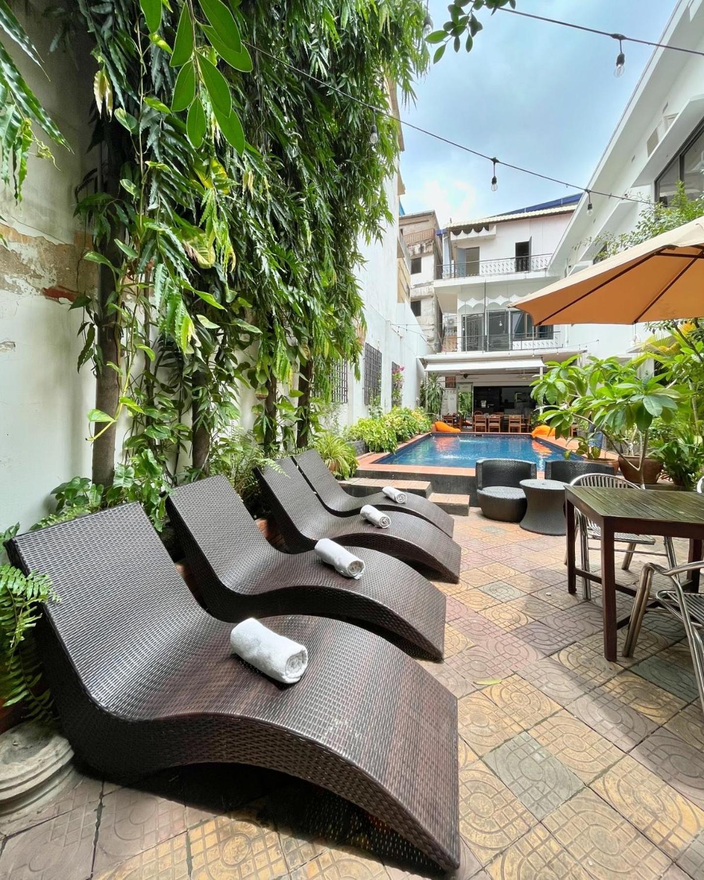 Hotel Birdcage Boutique Phnom Penh Exterior foto